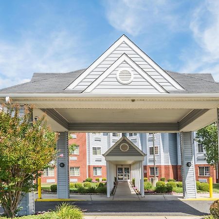 Microtel Inn & Suites By Wyndham Philadelphia Airport Ngoại thất bức ảnh