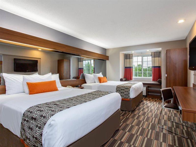 Microtel Inn & Suites By Wyndham Philadelphia Airport Ngoại thất bức ảnh