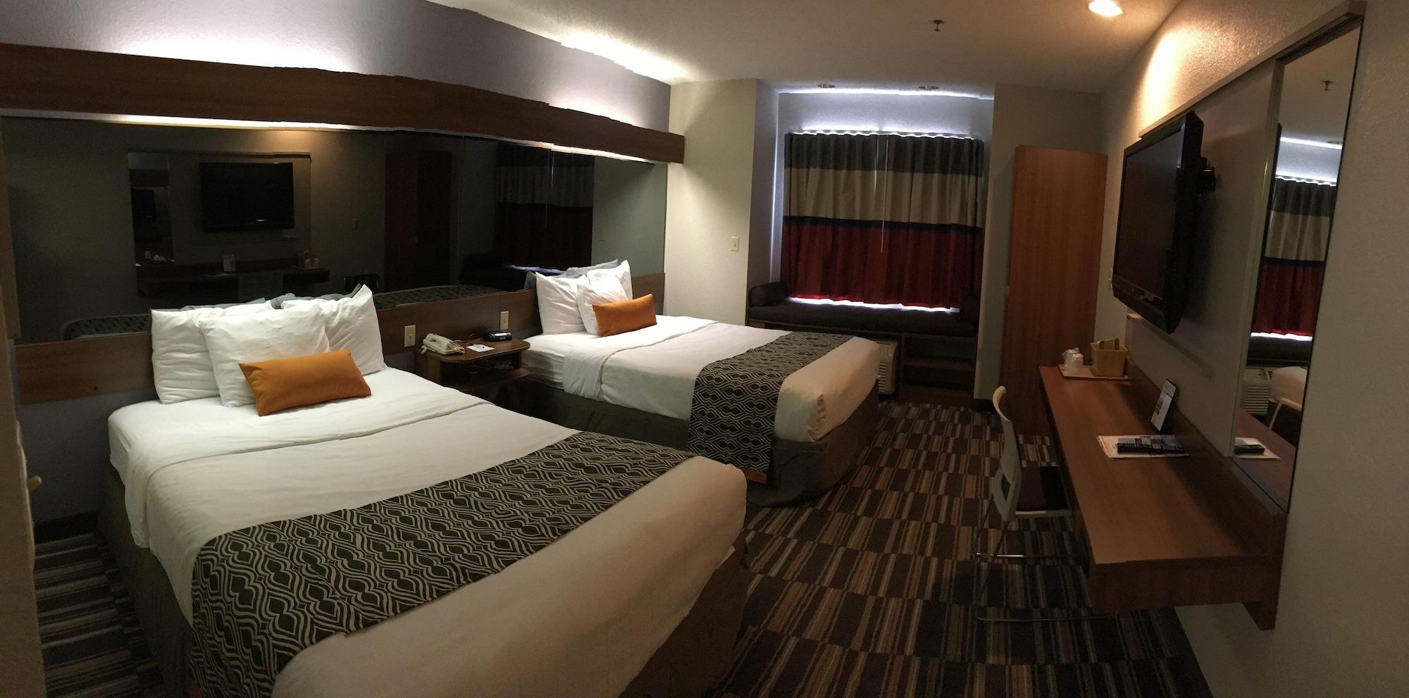 Microtel Inn & Suites By Wyndham Philadelphia Airport Ngoại thất bức ảnh