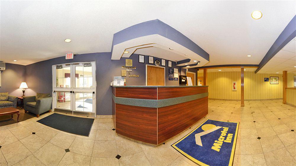 Microtel Inn & Suites By Wyndham Philadelphia Airport Ngoại thất bức ảnh